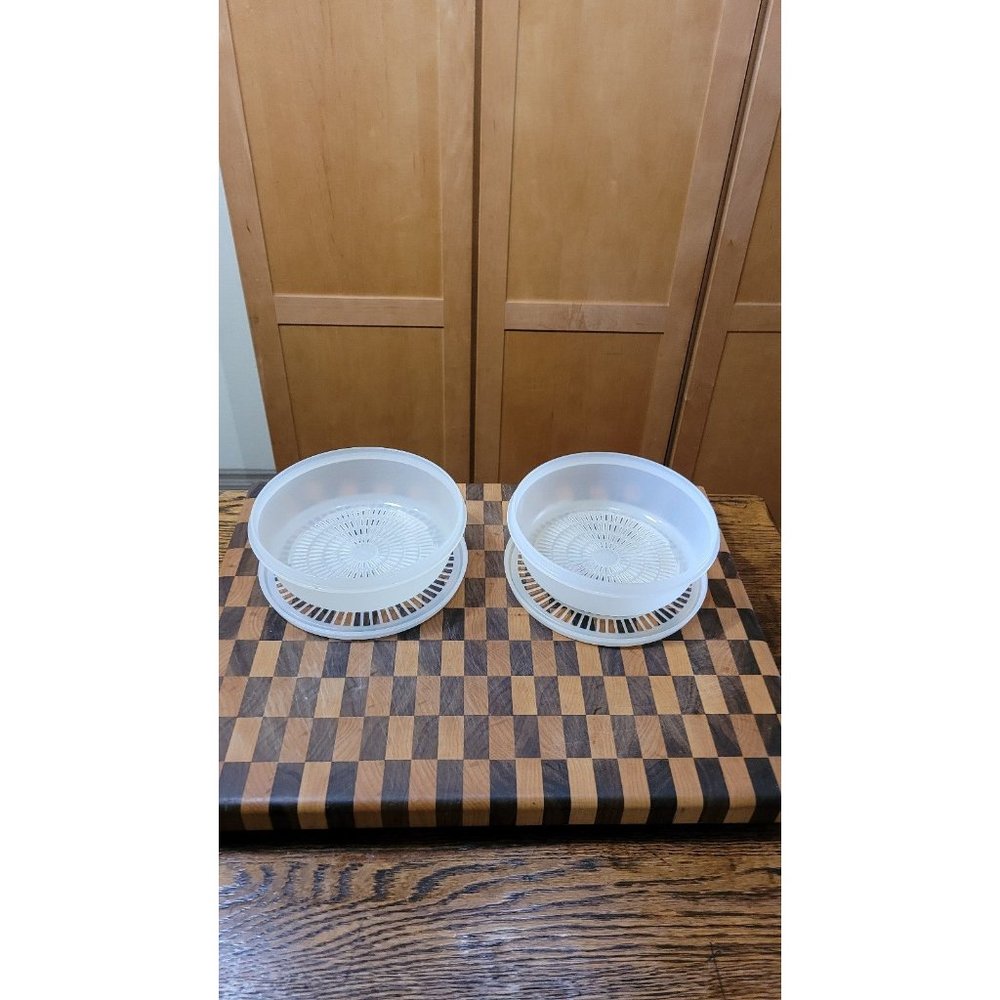 Tupperware Berry Strainer - Picture 3 of 3